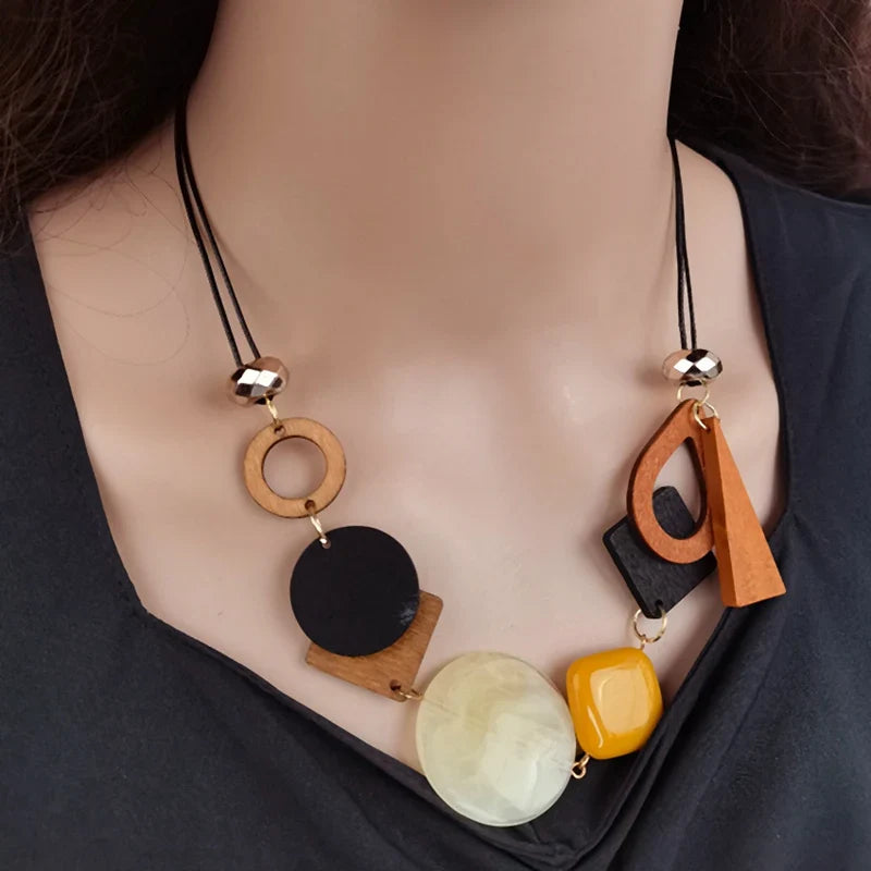 Asymmetric Bohemian-Style Pendant Necklace beige