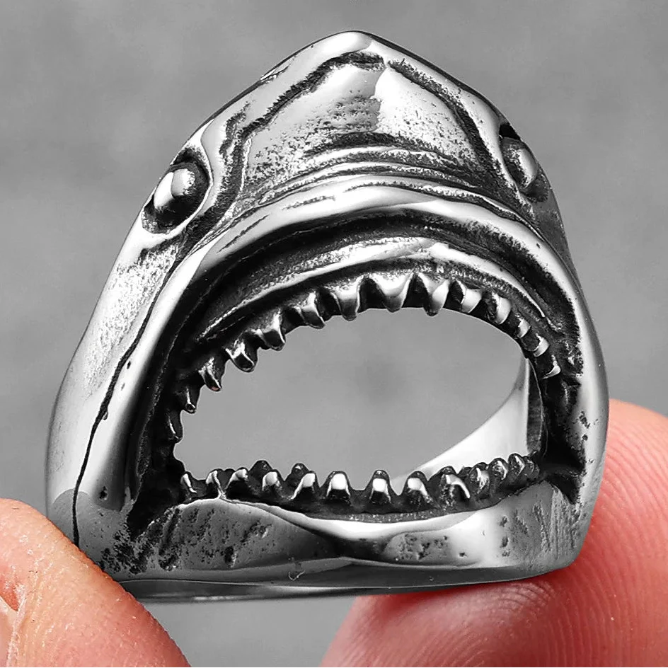 Large shark head ring