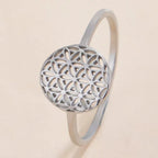 Small Women’s Life Flower Ring in Silver