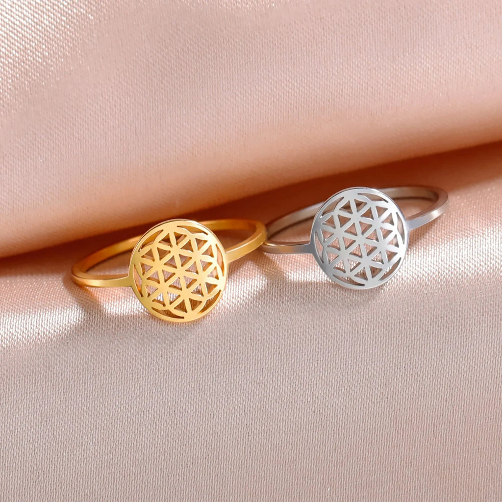 Small Life Flower Women’s Gold Ring