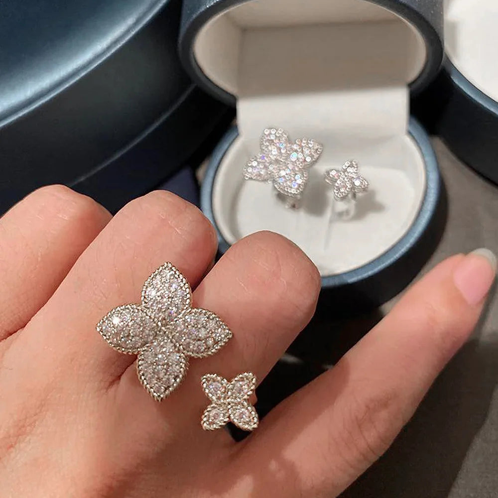 Set of 2 Flower Ring Bands in Silver Zircon